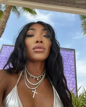 Eunique OnlyFans Leaked Free Thumbnail Picture - #BaWRer7QHa