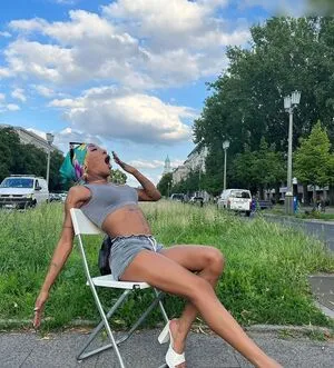 Eunique OnlyFans Leaked Free Thumbnail Picture - #kp0EhmzC8c