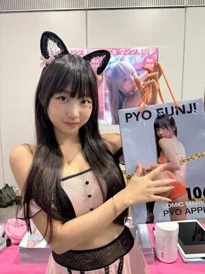 Eunji Pyoapple OnlyFans Leaked Free Thumbnail Picture - #aF4duOf5OS