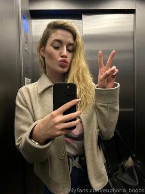 Euphoria Boobs OnlyFans Leaked Free Thumbnail Picture - #0pSECCsfq1