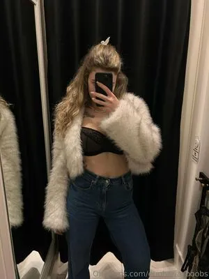 Euphoria Boobs OnlyFans Leaked Free Thumbnail Picture - #MUZ34jbtEB