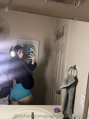 Euphoriadreams333 OnlyFans Leaked Free Thumbnail Picture - #A5ensHlERZ