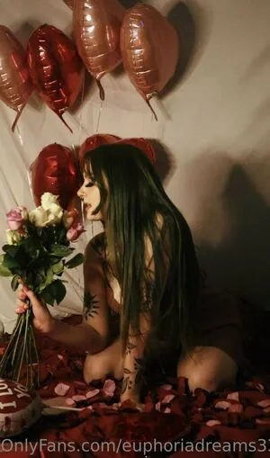 Euphoriadreams333 OnlyFans Leaked Free Thumbnail Picture - #BOJjZFvQ0A