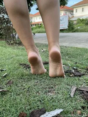 Eurasian Feet OnlyFans Leaked Free Thumbnail Picture - #AyGVVS0e78