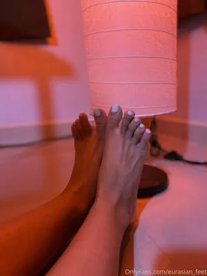 Eurasian Feet OnlyFans Leaked Free Thumbnail Picture - #DH62kWiNQ4