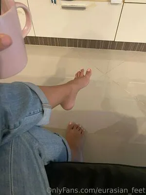 Eurasian Feet OnlyFans Leaked Free Thumbnail Picture - #Hvh7baluIB