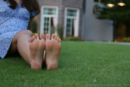 Eurasian Feet OnlyFans Leaked Free Thumbnail Picture - #LyF3MLuMzl