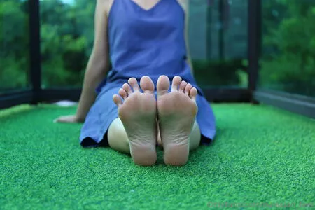Eurasian Feet OnlyFans Leaked Free Thumbnail Picture - #lqz412B55K