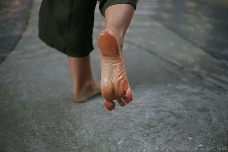 Eurasian Feet OnlyFans Leaked Free Thumbnail Picture - #xX7ZihzQ1W