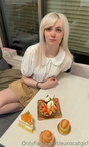 Eurocatgirl OnlyFans Leaked Free Thumbnail Picture - #Ra9VgbBbSO