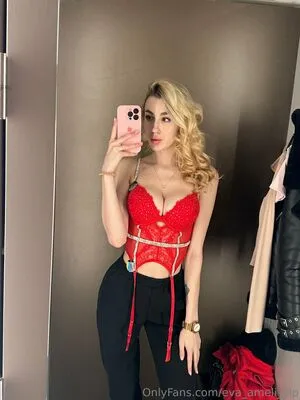 Eva Amelia Vip19 OnlyFans Leaked Free Thumbnail Picture - #C2UobHrANq