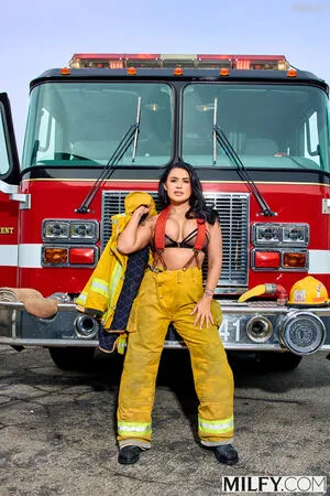 Eva Angelina OnlyFans Leaked Free Thumbnail Picture - #0MFbRol9xF