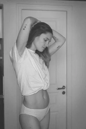 Eva Biechy OnlyFans Leaked Free Thumbnail Picture - #85bfnM60M0