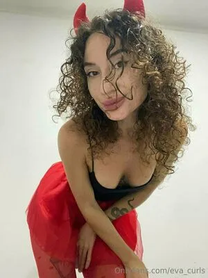 Eva Curl OnlyFans Leaked Free Thumbnail Picture - #h15BklHkDq