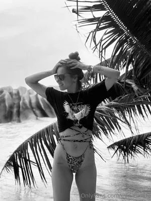 Eva Flame OnlyFans Leaked Free Thumbnail Picture - #W2oCrkyq1K