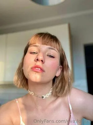 Eva Foxxxy OnlyFans Leaked Free Thumbnail Picture - #385GPF2ZFO