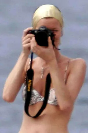 Eva Herzigov OnlyFans Leaked Free Thumbnail Picture - #b2CHyFGspb