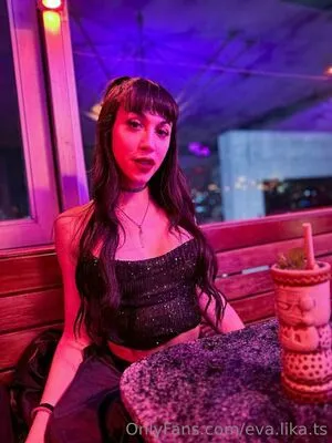 Eva Lika Ts OnlyFans Leaked Free Thumbnail Picture - #tTshmtGb95