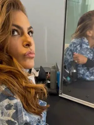 Eva Mendes OnlyFans Leaked Free Thumbnail Picture - #7ToV0cmATY
