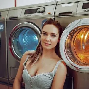 Eva Mikulski OnlyFans Leaked Free Thumbnail Picture - #4qmbQhHsAC