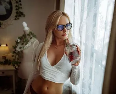 Eva Mikulski OnlyFans Leaked Free Thumbnail Picture - #KZqwO2CzSr