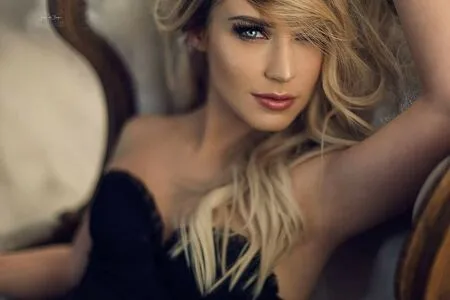 Eva Mikulski OnlyFans Leaked Free Thumbnail Picture - #MrMPr1xbsY