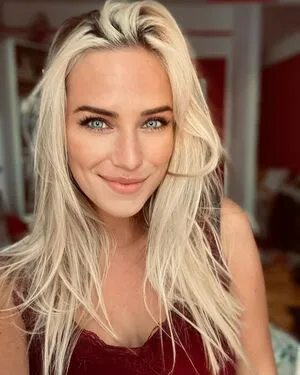 Eva Mikulski OnlyFans Leaked Free Thumbnail Picture - #Pe8SxpVN33