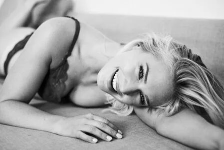 Eva Mikulski OnlyFans Leaked Free Thumbnail Picture - #U8HY2tQsg7