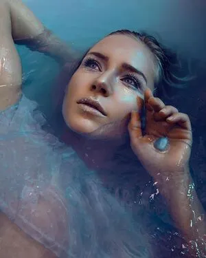 Eva Mikulski OnlyFans Leaked Free Thumbnail Picture - #f7NkRW19fE