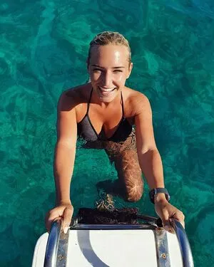 Eva Mikulski OnlyFans Leaked Free Thumbnail Picture - #m1k6N4NCdB