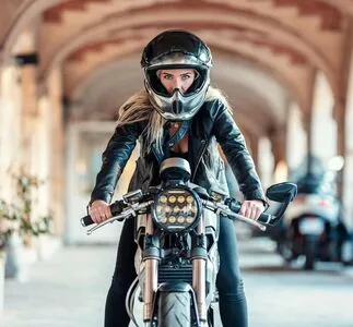 Eva Mikulski OnlyFans Leaked Free Thumbnail Picture - #qjxomuLtKZ