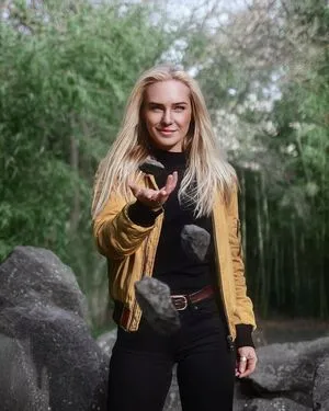 Eva Mikulski OnlyFans Leaked Free Thumbnail Picture - #zQMq5ZVyVl