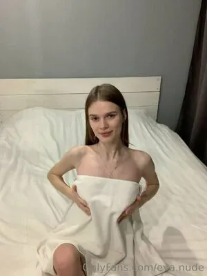 Eva Nude11 OnlyFans Leaked Free Thumbnail Picture - #w9WLDl8OlK