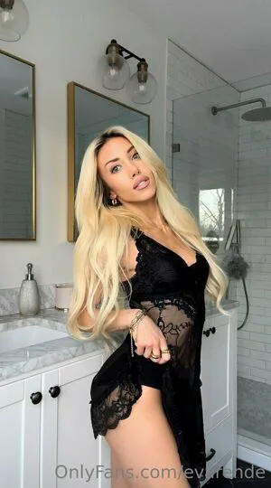 Eva Rende OnlyFans Leaked Free Thumbnail Picture - #1ujzNjQw54