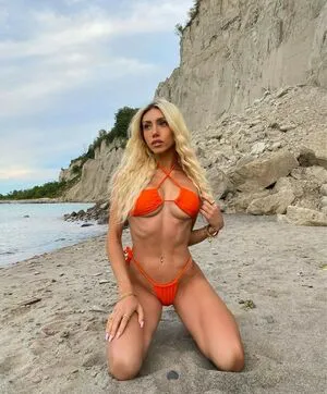 Eva Rende OnlyFans Leaked Free Thumbnail Picture - #v0CXhWLUNo