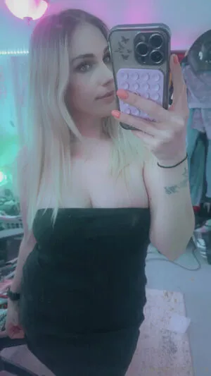 Eva Rocksttv OnlyFans Leaked Free Thumbnail Picture - #juyKS5gh8e