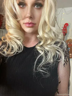 Eva Rocksttv OnlyFans Leaked Free Thumbnail Picture - #vPWUOZHvk4