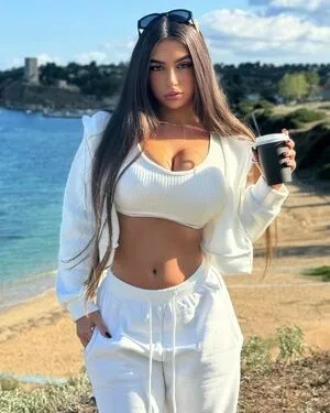 Eva Savagiou OnlyFans Leaked Free Thumbnail Picture - #yYu4E8Cadl