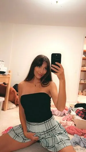 Eva Sky OnlyFans Leaked Free Thumbnail Picture - #q7O6LtDzR0