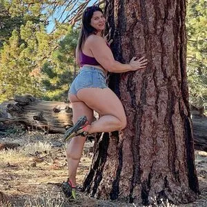 Eva The Supergirl OnlyFans Leaked Free Thumbnail Picture - #3OFbnRm24d