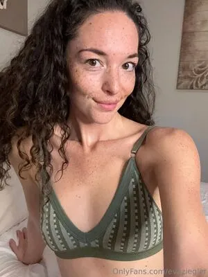Eva Ziegler OnlyFans Leaked Free Thumbnail Picture - #LAuVIz2bEM