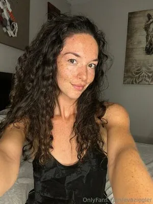 Eva Ziegler OnlyFans Leaked Free Thumbnail Picture - #TKowqltdLM
