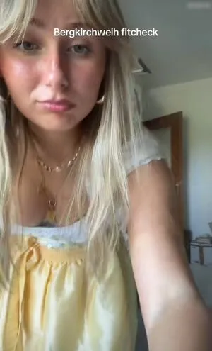Evaaklm OnlyFans Leaked Free Thumbnail Picture - #KrJ2QYSUVA