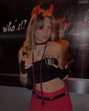 Evaaklm OnlyFans Leaked Free Thumbnail Picture - #YS6Wft79JS