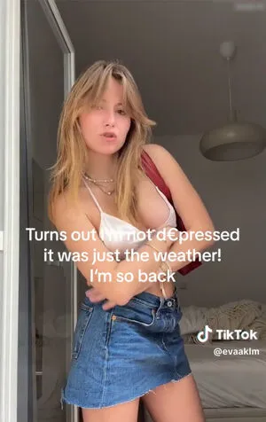 Evaaklm OnlyFans Leaked Free Thumbnail Picture - #jbFQBGIAxn