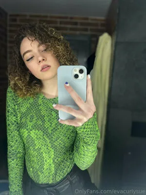 Evacurlysue OnlyFans Leaked Free Thumbnail Picture - #VcTfryY0h2