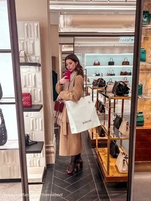 Evadevil OnlyFans Leaked Free Thumbnail Picture - #EEe2dNnKGV