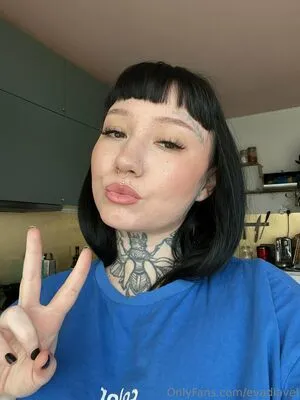 Evadiavel OnlyFans Leaked Free Thumbnail Picture - #lNaIr8IWf9