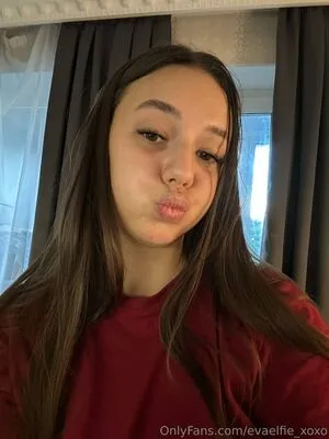 Evaelfie Xoxo OnlyFans Leaked Free Thumbnail Picture - #QNjDCmdT4A