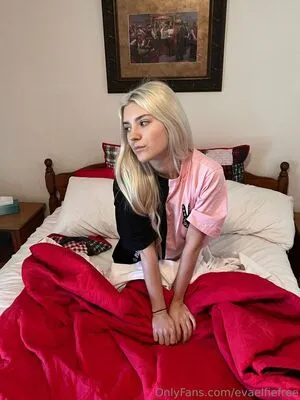 Evaelfiefree OnlyFans Leaked Free Thumbnail Picture - #jAAktiXs6z